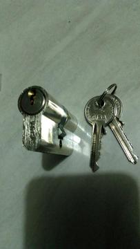 Cerradura Cisa para Embutir