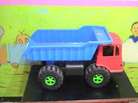 Camión Volteo Clásico de Plástico Para Niños