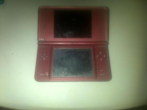 vendo DS XL Y 3D como nuevos con su cinta R4 y cargador ofer