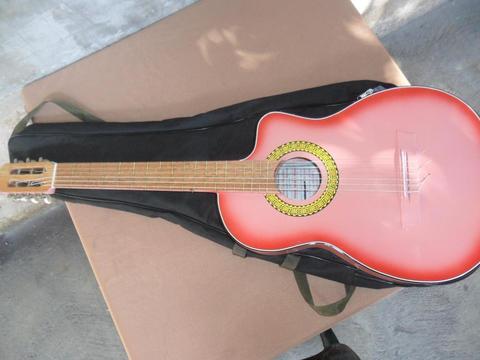 guitarra acustica para dama