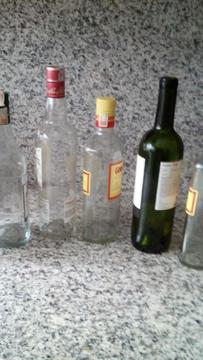 Botellas de vidrio usadas