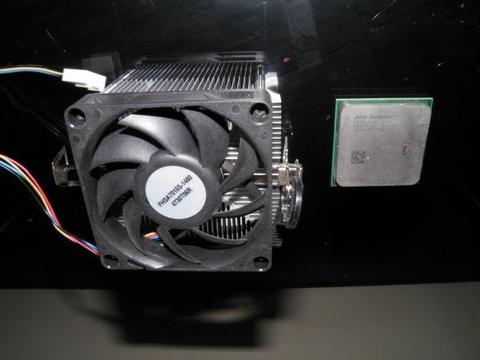 Procesador AMD Sempron 145 2.8 Ghz Socket AM3 Para Pc de escritorio Mas fan COOLER Original
