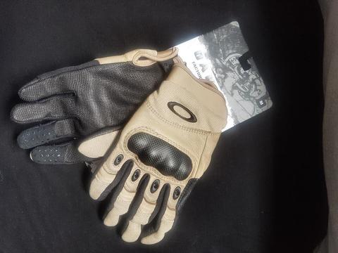 Guantes Oakley Assault Gloves Review
