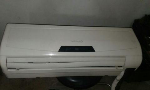 Consola de Split 12 Mil Btu Marca Premiu