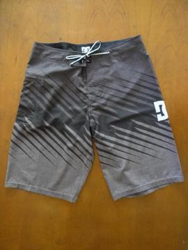 Bermuda DC Shoes Original... Talla 32