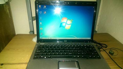 Laptop HP DV2000