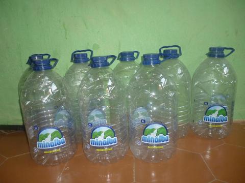 botellas de plastico