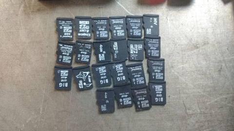 memoria micro sd 4 gb otra 8gb entrego en tus manos