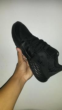 Zapatos Jordan