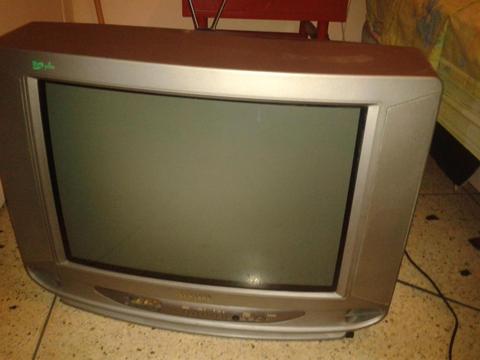 Televisor 21 para reparar o repuestos