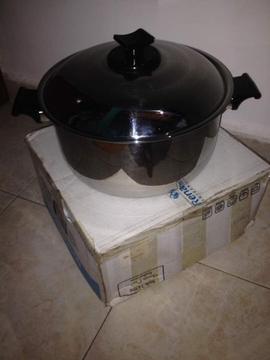 Olla Rena Ware 8 Litros Nueva