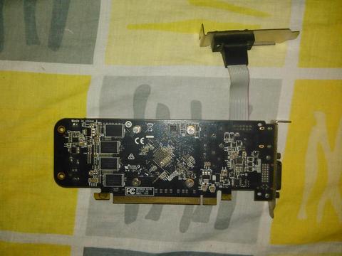 Tarjeta De Video AMD R7 250 XFX 2GB DDR3