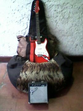 Guitarra Electrica con Su Amplificador