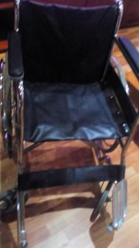 silla de rueda y colchon