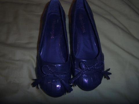 Zapatilla De Dama Marca Basinger NUEVAS