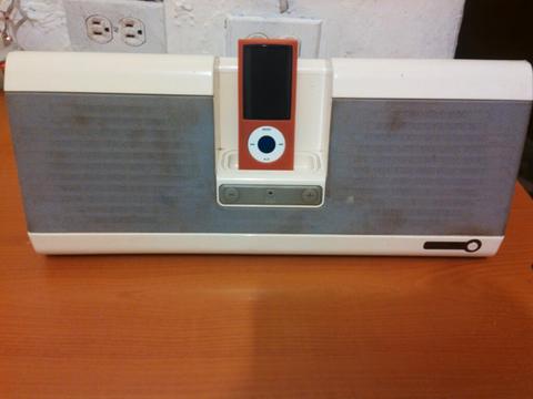 iPod Nano de 5ta Generacion con Corneta