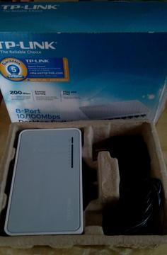 Swicher Tplink De 8 Puertos Como Nuevo Caja Cargador