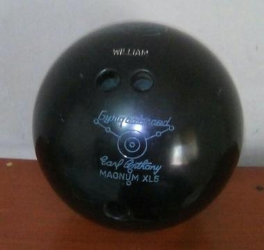 Bola de Bowling Negra Barata