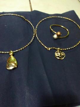 Gargantillas Y Pulsera