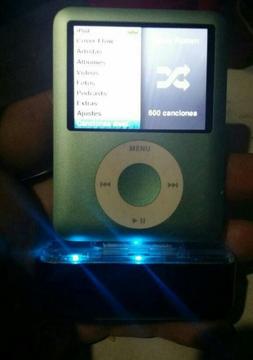 Se Vende iPod Nano de 8gb Como Nuevo