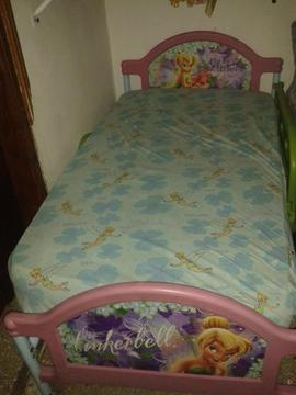 Cama cuna de Disney de Tinker Bell con su colchón Ortopédico