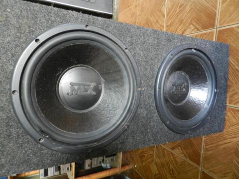 CAJON CON BAJOS MTX HUNDER 12 PULGADAS LEER