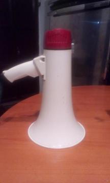 vendo megafono portatil 6.500.000