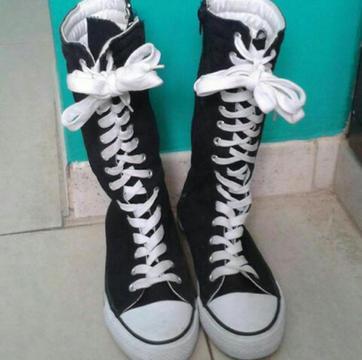 Botas Tipo Converse Talla 37