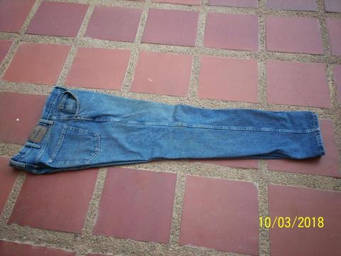 Jeans Wrangler 34 x 32 Made in Mexico