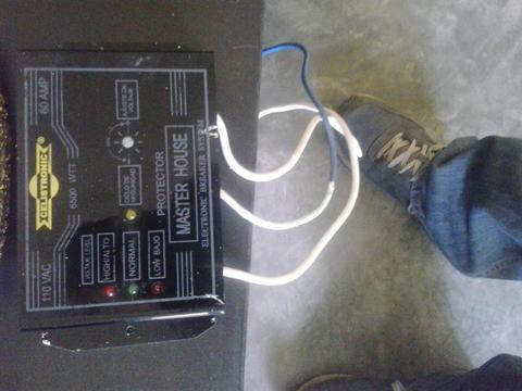 protector electrico 110v de 60 amp