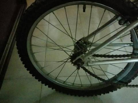 SE VENDE BICICLETA