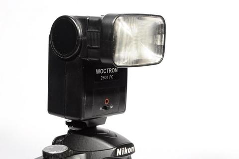 Flash De Zapata Woctron Manual Para Nikon O Canon perfecto estado