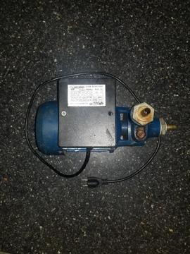 Bomba de Agua 0.5hp Casi Nueva