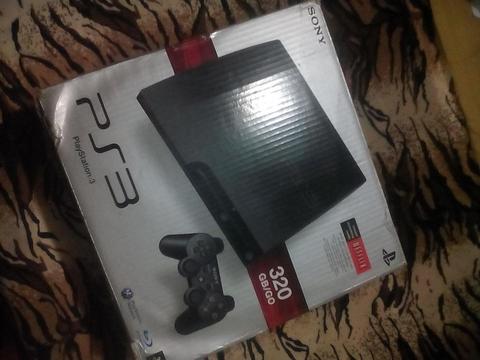 playstation 320gb con su caja