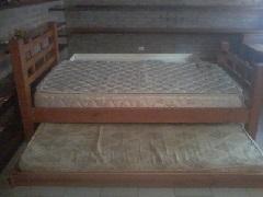 cama individual doble en madera
