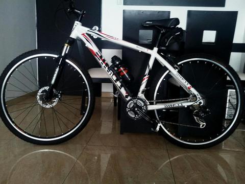 Bicicleta MTB de Aluminio Rin29 Nueva