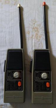 Par de walkie talkies antiguos General Electric funcionales