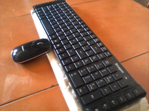 teclado y mouse marca siragon poco uso en excelentes condiciones