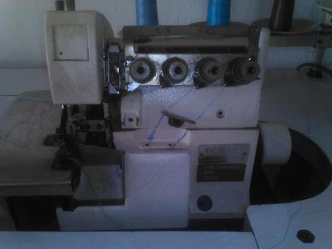 Vendo overlock 5hilos Puntada de Seguridad