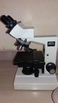 Microscopio usado