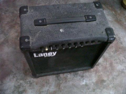 AMPLIFICADOR LANEY 15W