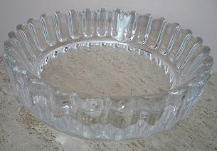 Centro de Mesa de fino cristal importado, 23 cm. de diámetro