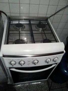 vendo cocina bosh 4 hornillas