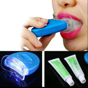 Blanqueador Dental con Lampara Led Azul y 2 TUBOS DE GEL BLANQUEADOR