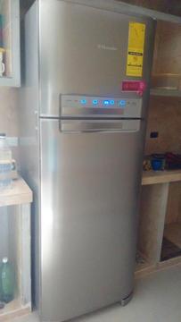 Vendo nevera Electrolux