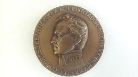Medalla del centenario de la muerte del Libertador Simón Bolivar