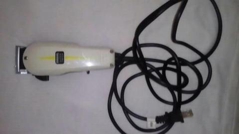 Maquina de Afeitar Wall