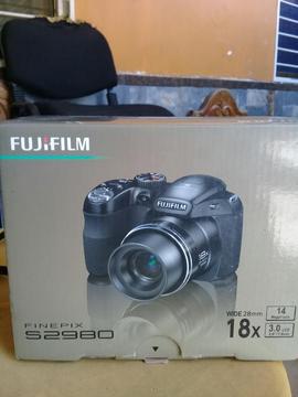 Camara Fujifilm S2980