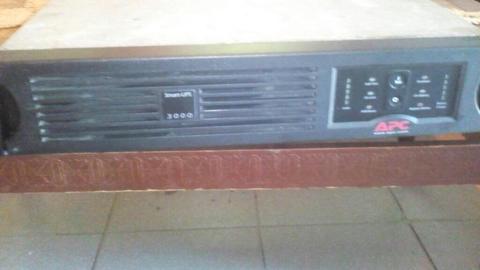 Smart Ups 3000va Apc Salida 110va