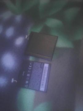 SE VENDE PILA para telefono htc one x